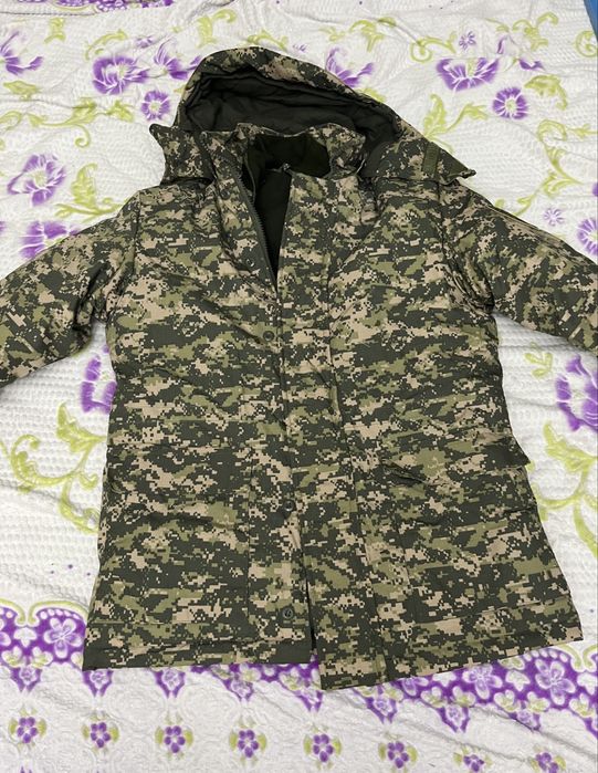 Военные зимние куртки и бушлат