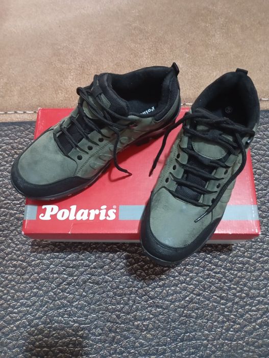 Кроссовки Polaris