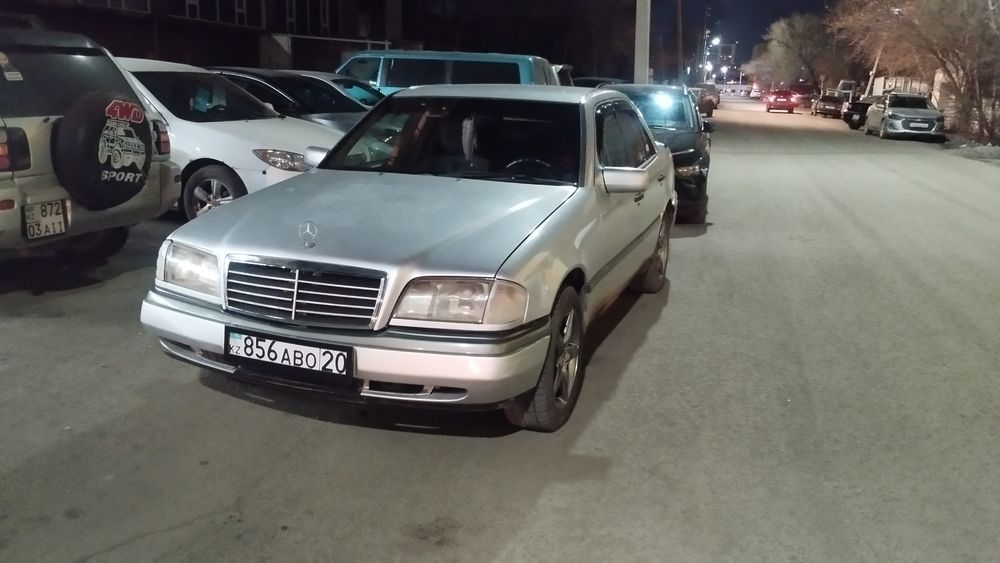 Продаю Мерседес w202