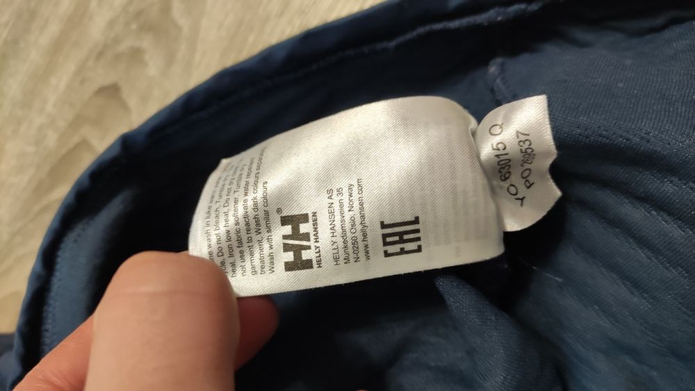 Helly Hansen S size Мъжка блуза в отлично състояние