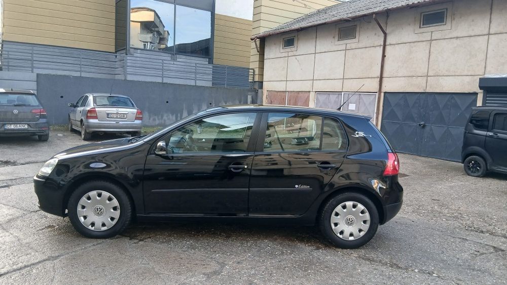 Volkswagen Golf V 1.4 MPI SPECIAL EDITION