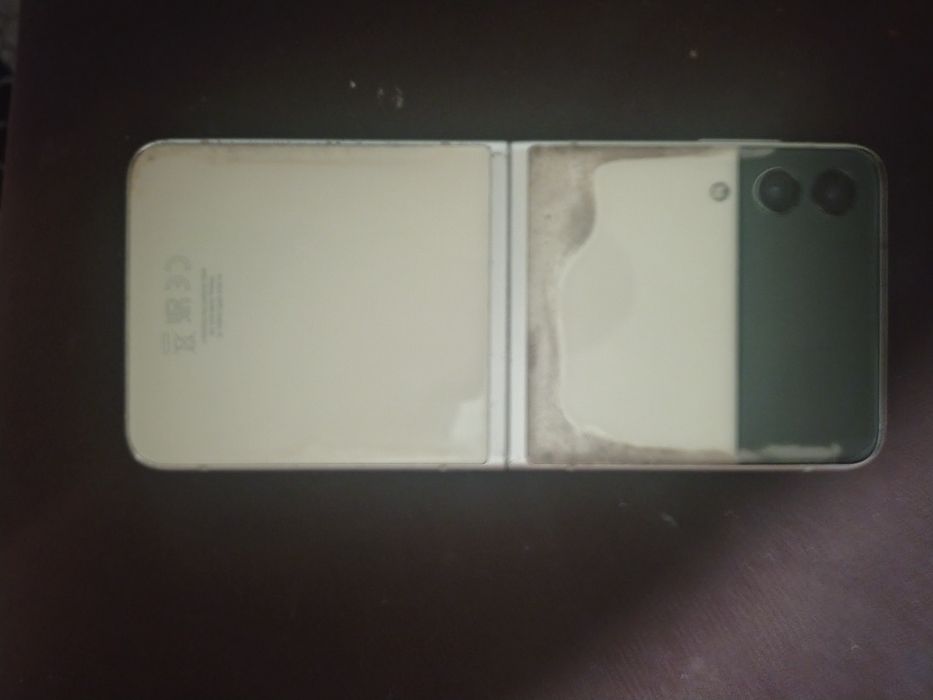 Samsung flip 3 5g