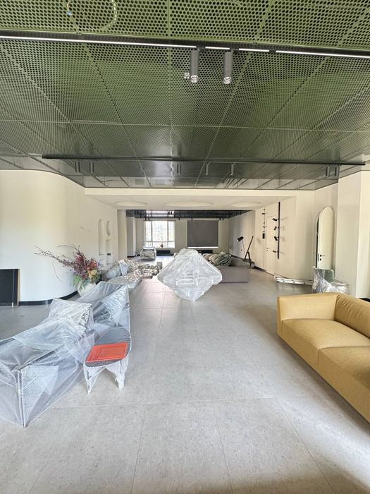 Сдается нежилое помещение, ориентир: ул. Нукусская NRG Oybek, 480м²