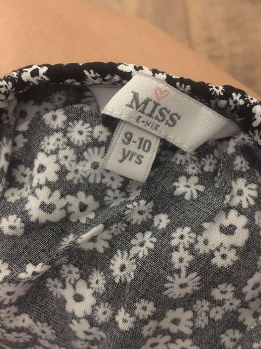 Къс детски гащеризон