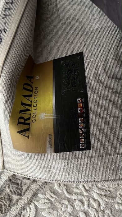 Продам ковер б/у