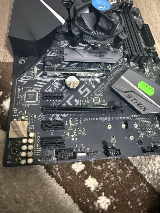 Kit placa baza B360-F + I7 8700