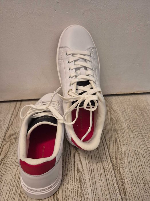 Сникърси Tommy Hilfiger