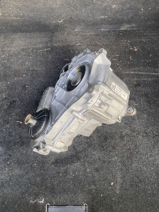 Раздатка / редуктор BMW iX1 U11 xDrive