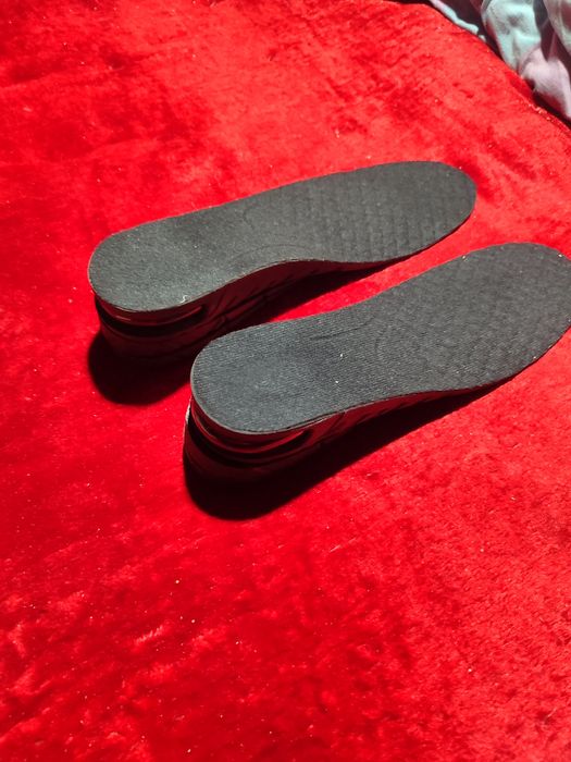 Стелки сотилади янги