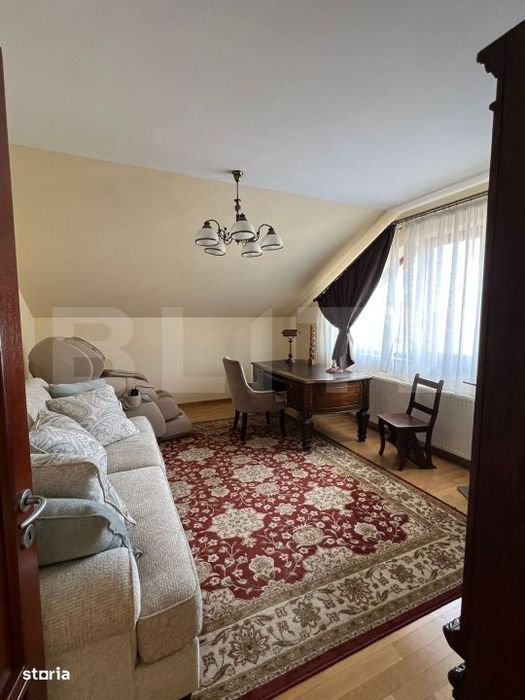 Casa moderna, 4 dormitoare, 300 mp, zona Burdea