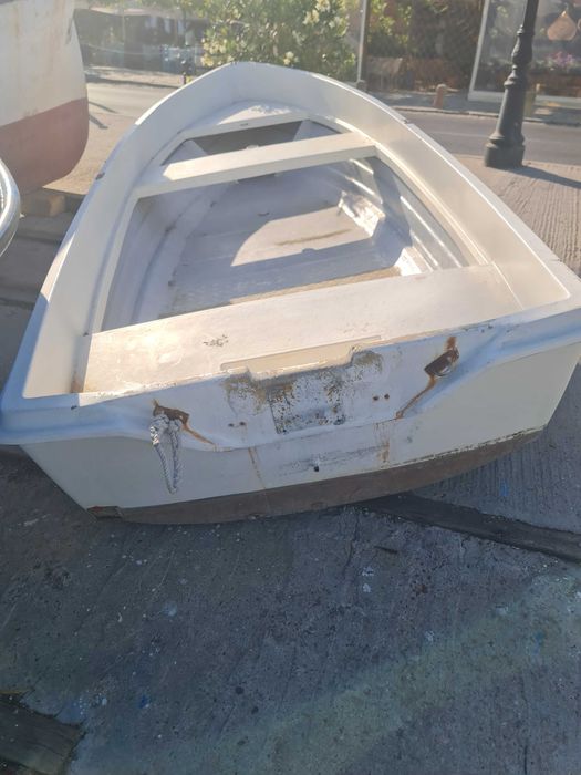 Продавам Лодка ял4 395см