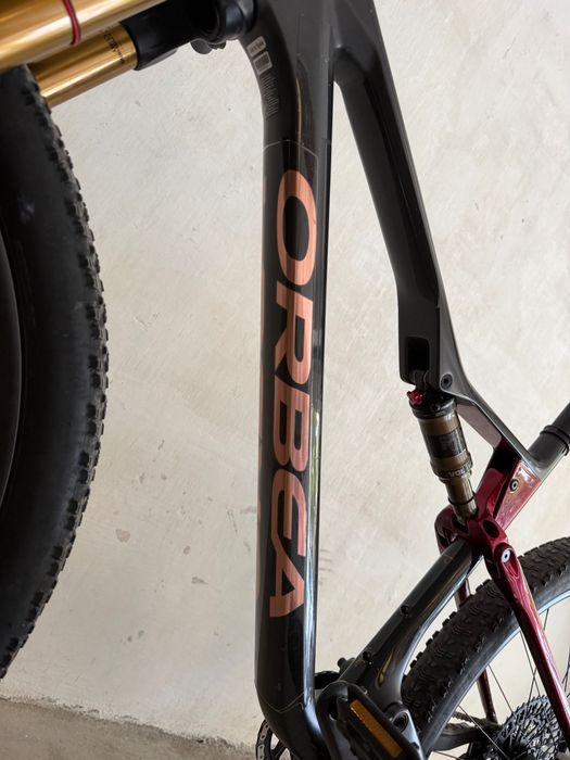 Orbea oiz m pro team 2025