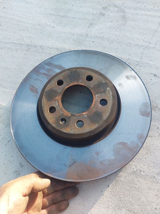 Discuri frana Audi A4 B9 Avant an 2016