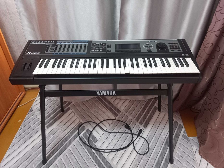 Синтезатор  kursweil. K2661