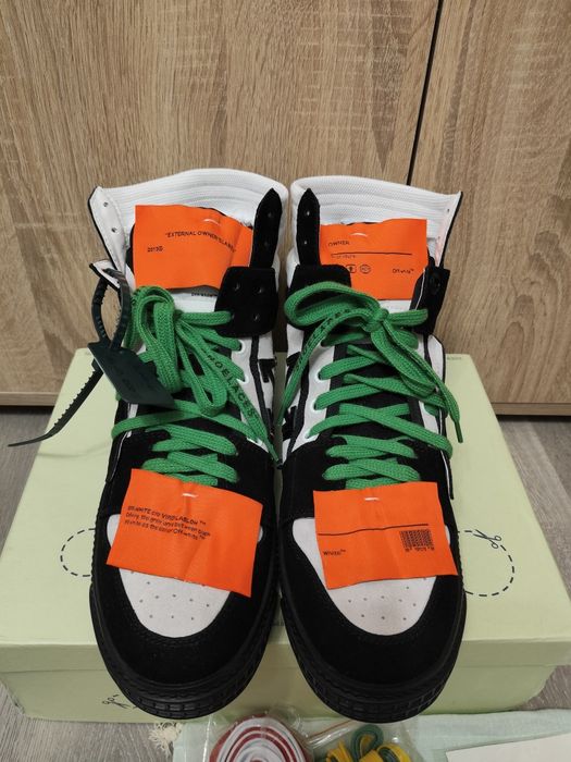 Off White 3.0 Mid Court