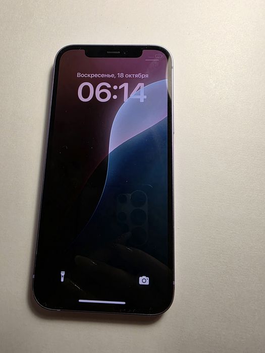 Продаётся iPhone 12  64ГБ. Б/у