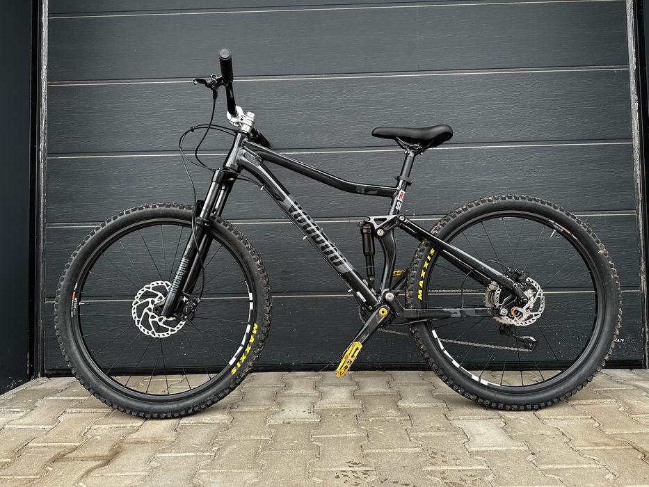 VOODOO CANZO 27.5” M/L” 1x10 Rockshox