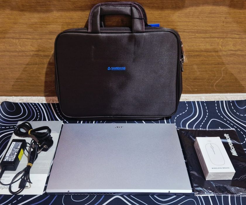 Acer Core I5, ssd512,ozu16 12 gen IRIS-XE!