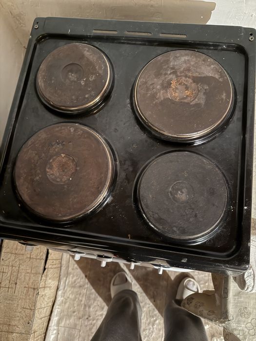 Кухонная плита б/у