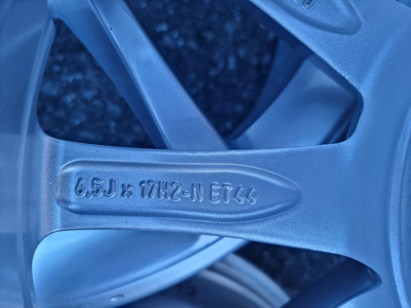 17цола Mercedes,A177 Мерцедес 4бр