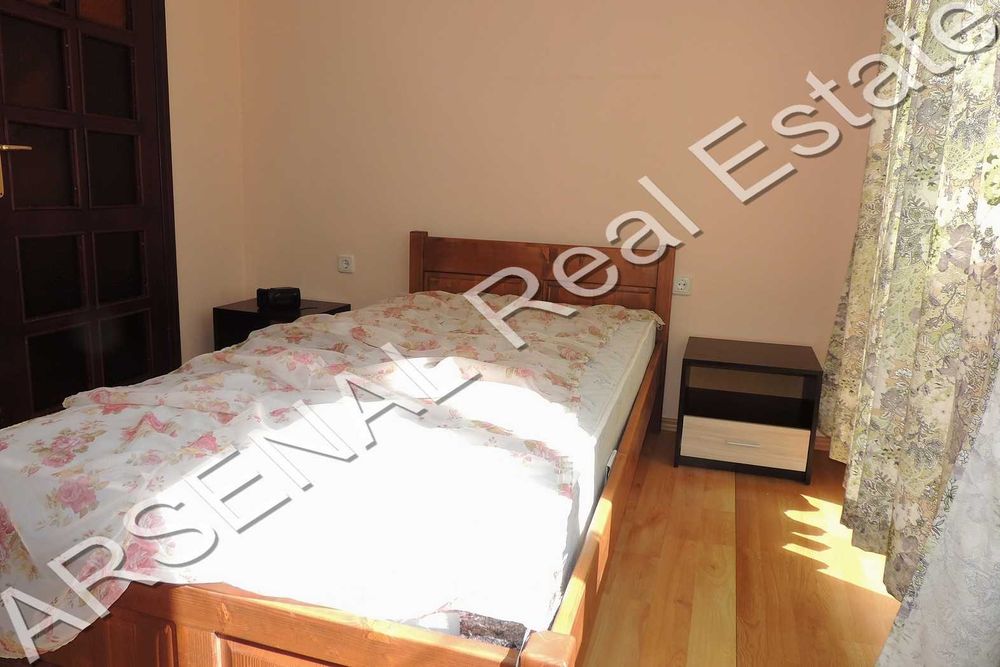 Дава се под наем Многостаен апартамент в София, Стрелбище - 145 кв.м за 800 € - Снимка #4