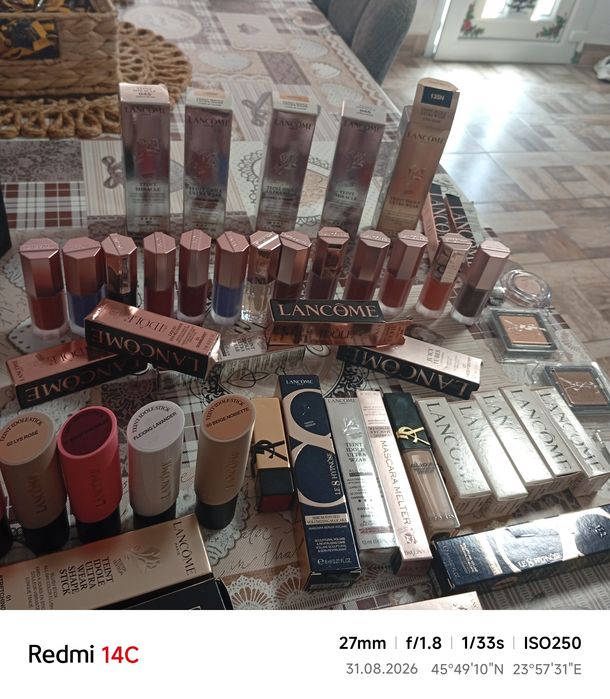 Lancome , Douglas