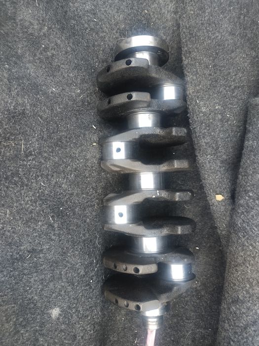 Коленвал гольф 3, Ауди 80, Венто 1.8