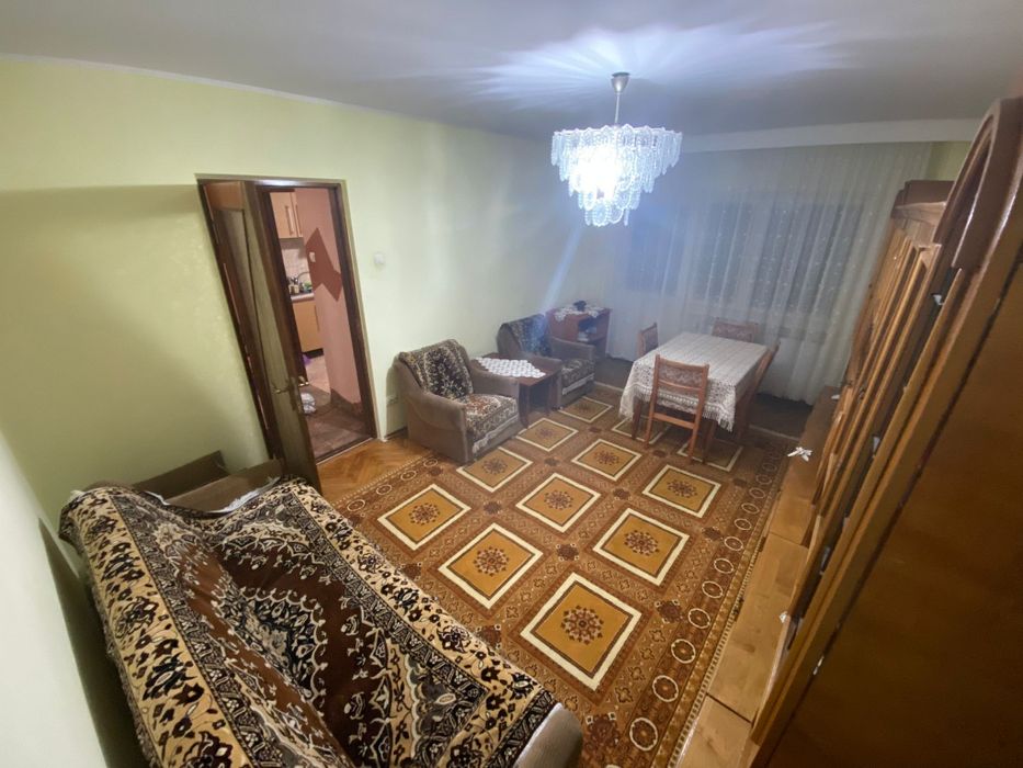 Ofer spre închiriere apartament