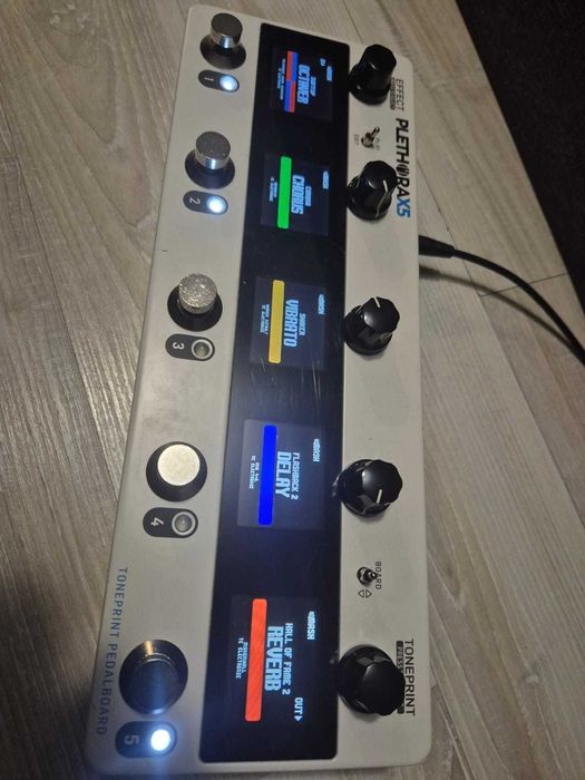 Procesor de efecte TC ELECTRONIC PLETHORA X5