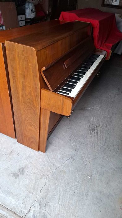 Акустично пиано Kawai