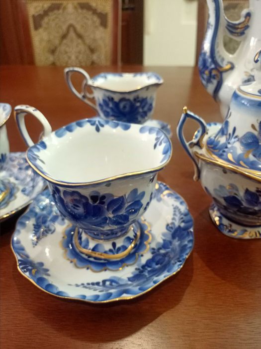 Сервиз чайно-кофейный Гжель