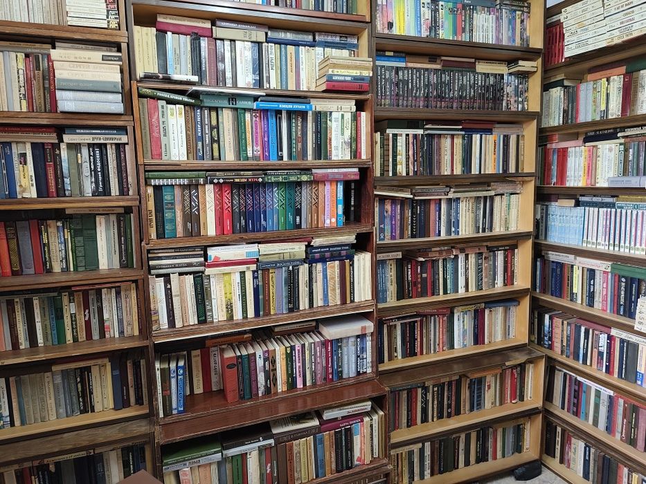 Отличные книги. Пишите звоните. Оптом дешевле.