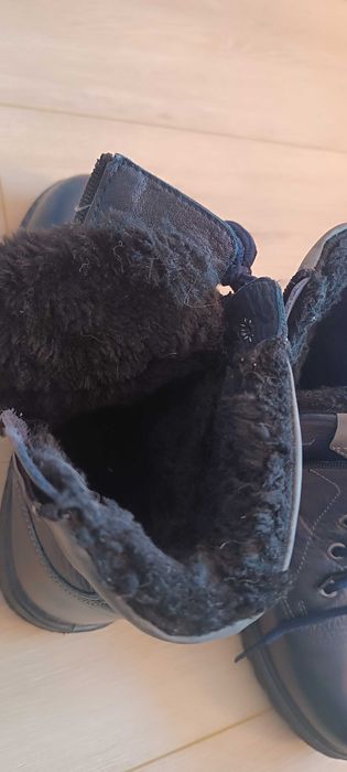 Зимние ботинки на девочку 36