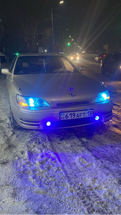 Продам Лексус ес300