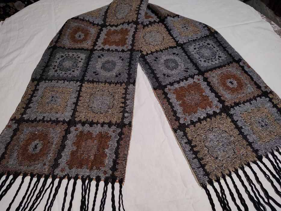 FULAR/SAL bărbătesc,elegant,din pură lână naturală vergine.