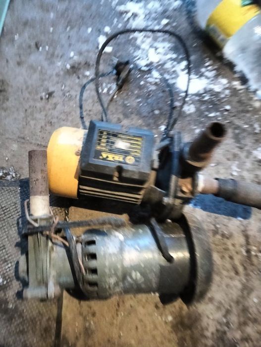 Продам водяные насосы