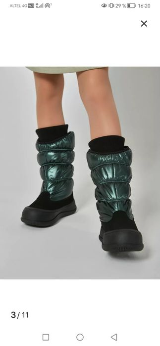 Продам детские зимние сапоги