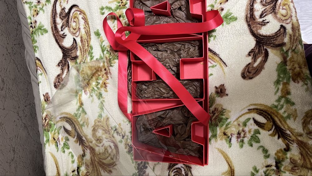 Продаю коробку АНА