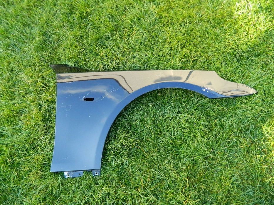 Aripa dreapta fata Bmw 5 (E61) model 2004-2010