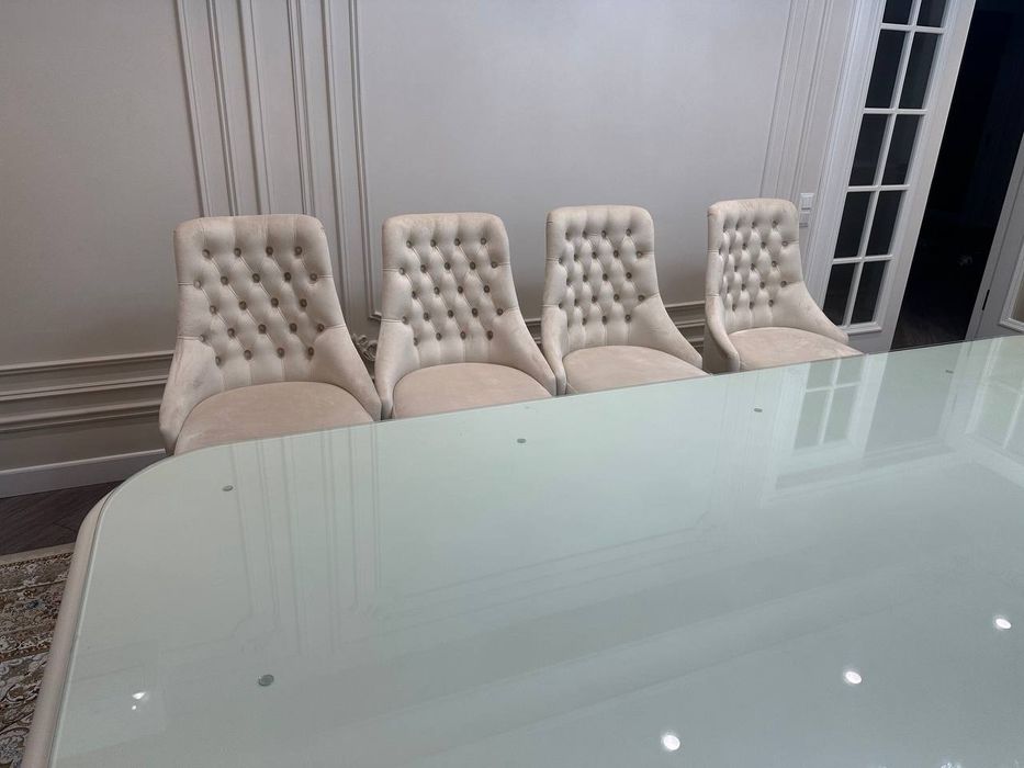 СРОЧНО!!!Стол стул сотилади