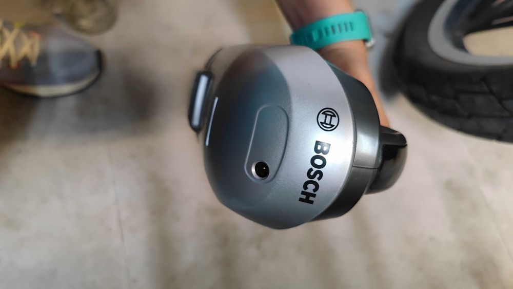 Прахосмукачка BOSCH MOVE BHN24L