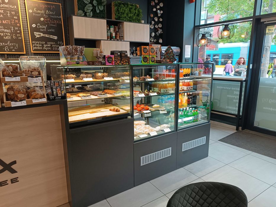 Сладкарски хладилни витрини - по поръчка