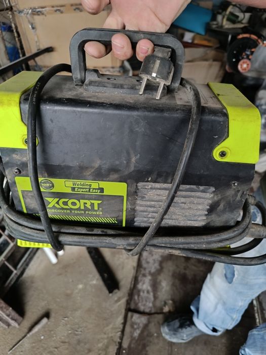 Электросварочный апорат продам срочно