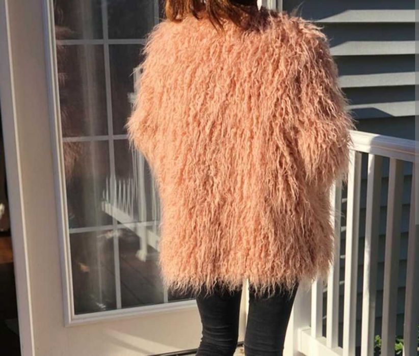 Полушубка H&M, лама ЭКО мех, в S размере