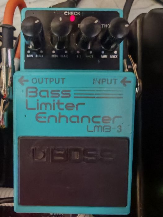 BOSS  LMB-3 Bass limiter/enhancer.