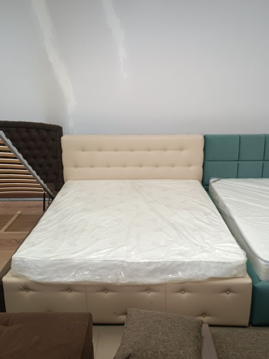 Кровати двухспальные