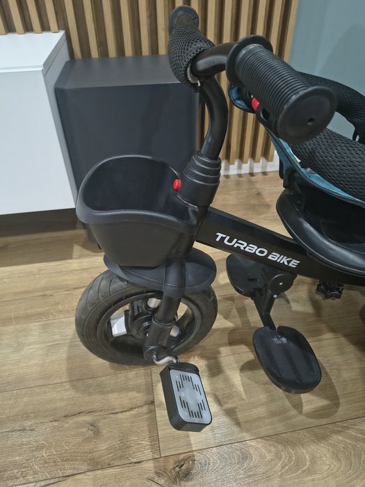 Vând tricicleta turbo bike