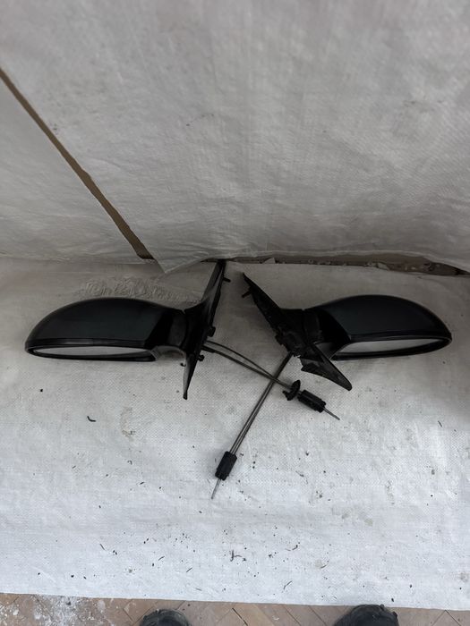 Оригинални огледала Форд Фокус Ford Focus MK1