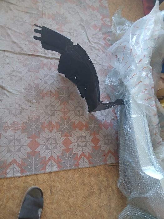 Продам бампер шевроле кольбат