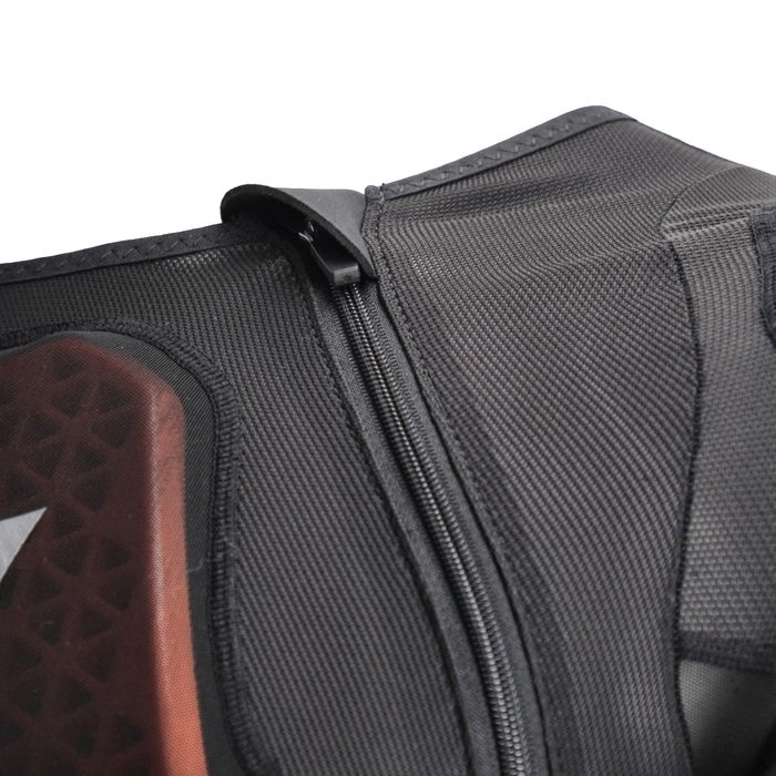 Протектор за тяло Flux Air